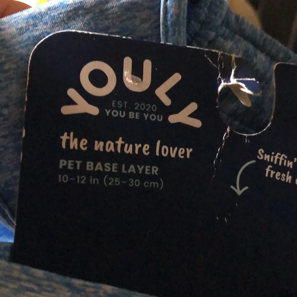 NWT Youly base layer dog tee M